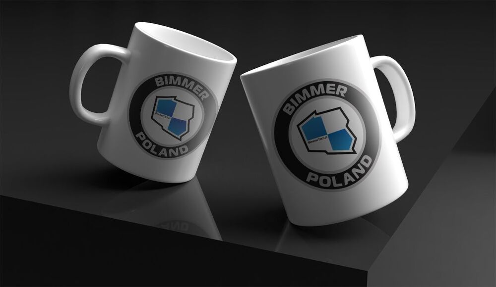 Two_White_Mugs_on_a_Elegant_Black_Surface_Mockup kopia.jpg